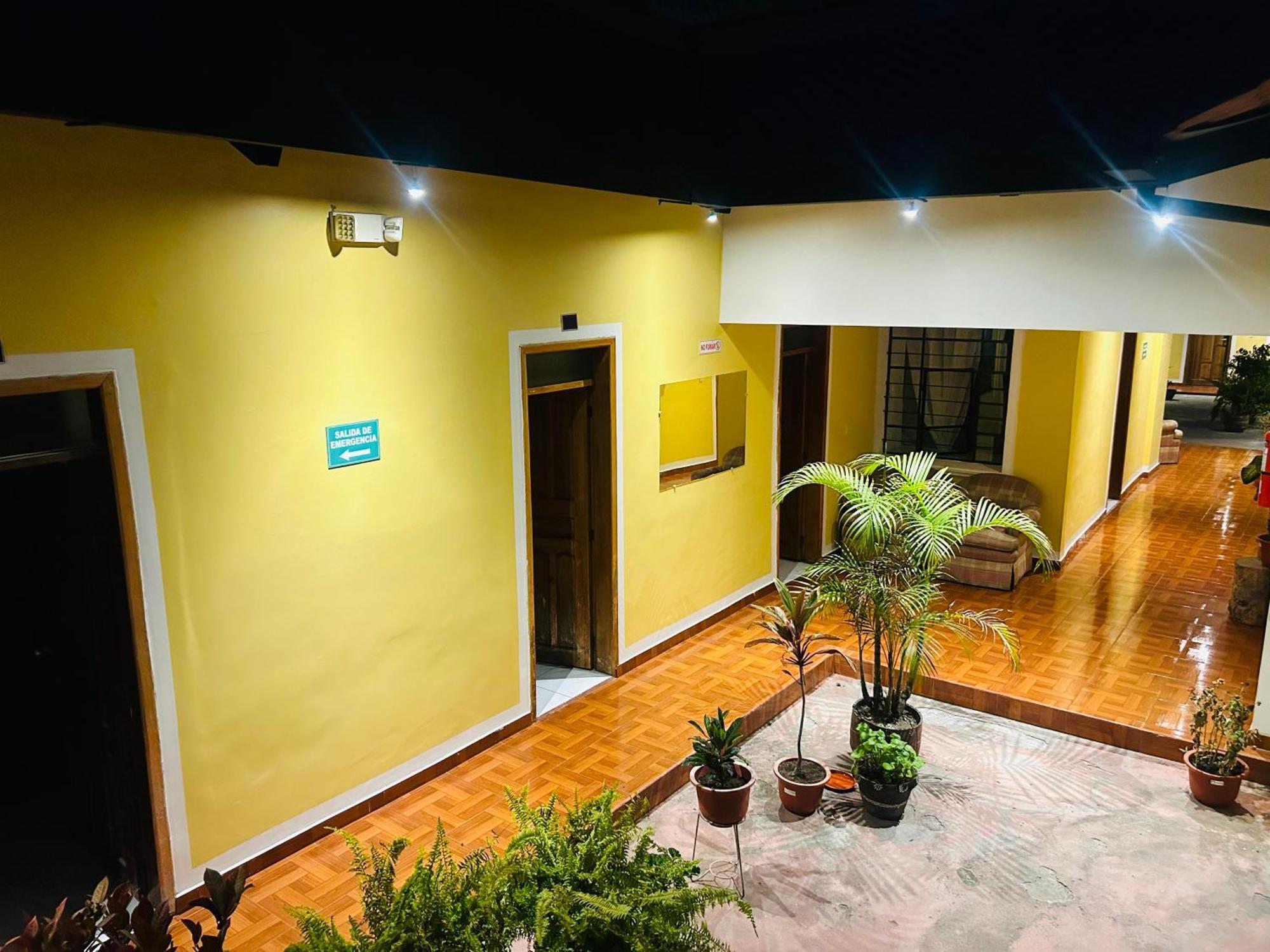 Hostal Quinta San Carlos Ibarra Exterior foto