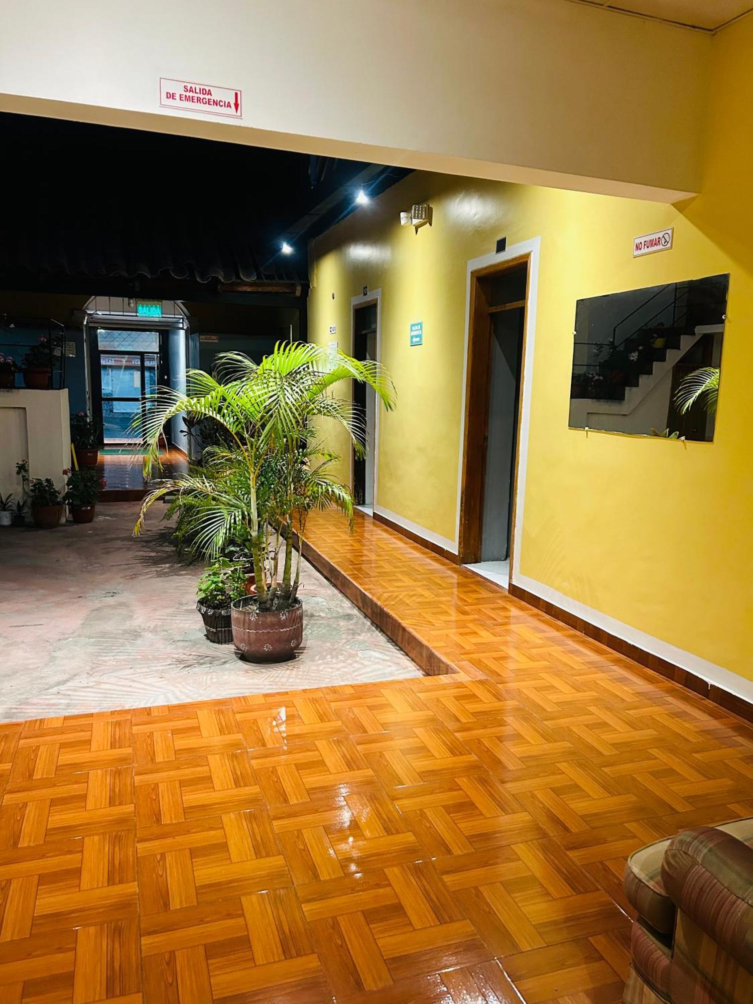 Hostal Quinta San Carlos Ibarra Exterior foto